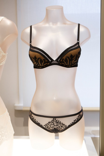 Presentazione S/S 2015 - La Perla 20