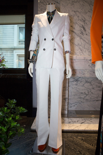 Presentazione S/S 2015 - Larusmiani 1