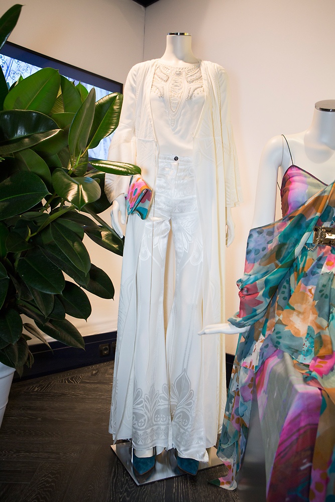 Presentazione S/S 2015 - Larusmiani 30