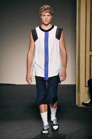 Fotoservizio/SS 2015/WOMEN/GRINKO/DP1/1