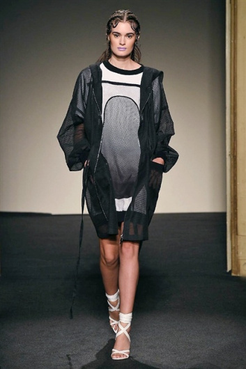 Fotoservizio/SS 2015/WOMEN/GRINKO/DP1/10