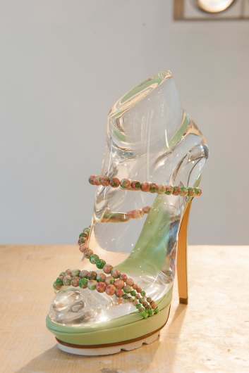 Presentazione S/S 2015 - Mario Valentino 6