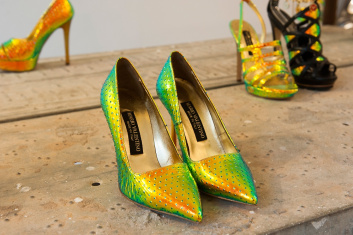 Presentazione S/S 2015 - Mario Valentino 27