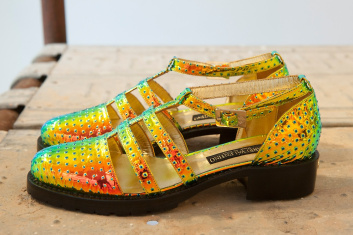 Presentazione S/S 2015 - Mario Valentino 30