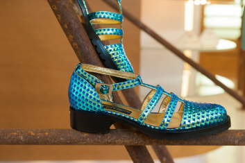 Presentazione S/S 2015 - Mario Valentino 34