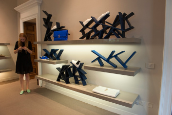 Presentazione S/S 2015 - Santoni 41