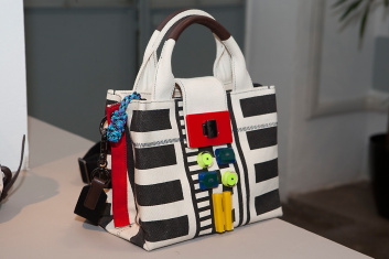 Presentazione S/S 2015 - Malìparmi 28