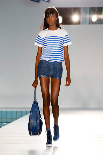 Presentazione S/S 2015 - Hogan 17