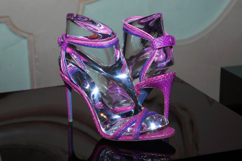 Presentazione S/S 2015 - Brian Atwood 3