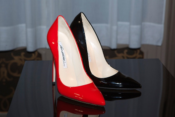 Presentazione S/S 2015 - Brian Atwood 19