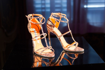 Presentazione S/S 2015 - Brian Atwood 76