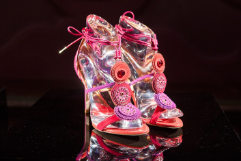 Presentazione S/S 2015 - Brian Atwood 103