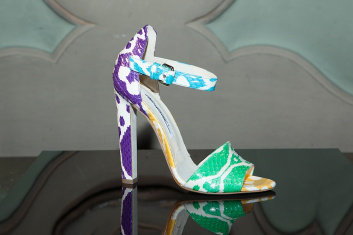 Presentazione S/S 2015 - Brian Atwood 38