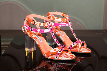 Presentazione S/S 2015 - Brian Atwood 53
