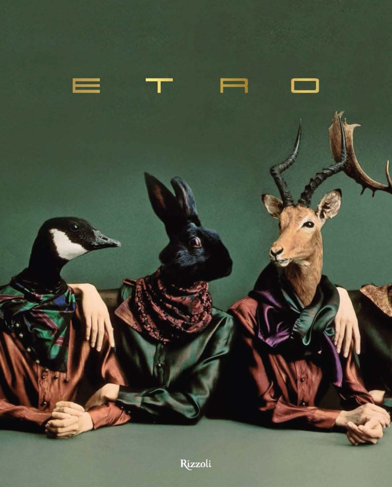 Etro, the first monograph
