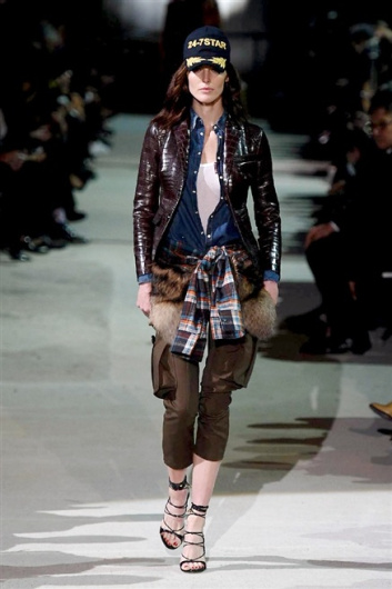 Fotoservizio/FW 2015-2016/MEN/DSQUARED2/DP1/12