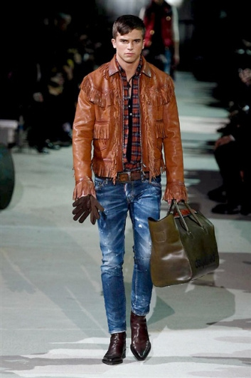 Fotoservizio/FW 2015-2016/MEN/DSQUARED2/DP1/13