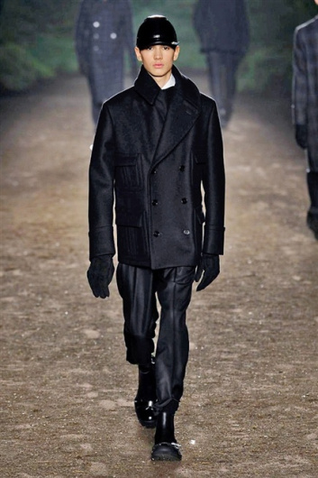 Fotoservizio/FW 2015-2016/MEN/ERMENEGILDO ZEGNA/DP1/35