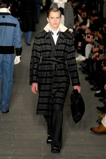 Fotoservizio/FW 2015-2016/MEN/ANDREA POMPILIO/DP1/16