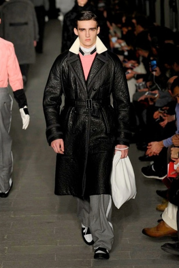 Fotoservizio/FW 2015-2016/MEN/ANDREA POMPILIO/DP1/23