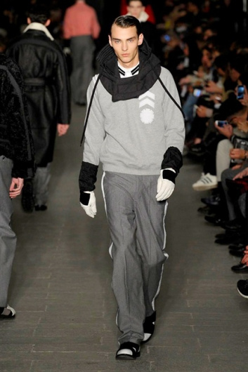 Fotoservizio/FW 2015-2016/MEN/ANDREA POMPILIO/DP1/25