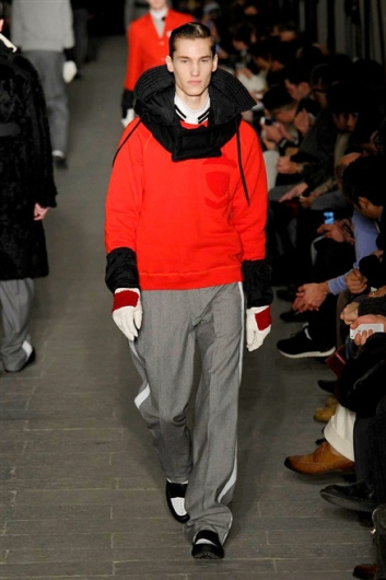 Fotoservizio/FW 2015-2016/MEN/ANDREA POMPILIO/DP1/27