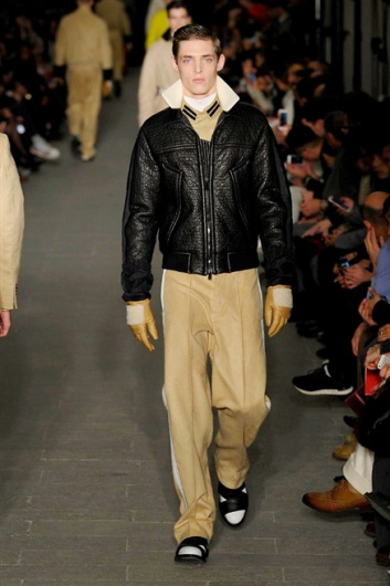 Fotoservizio/FW 2015-2016/MEN/ANDREA POMPILIO/DP1/33