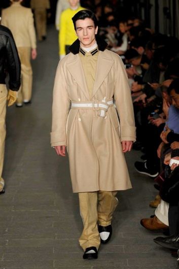 Fotoservizio/FW 2015-2016/MEN/ANDREA POMPILIO/DP1/34