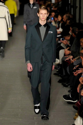 Fotoservizio/FW 2015-2016/MEN/ANDREA POMPILIO/DP1/38