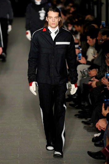 Fotoservizio/FW 2015-2016/MEN/ANDREA POMPILIO/DP1/3