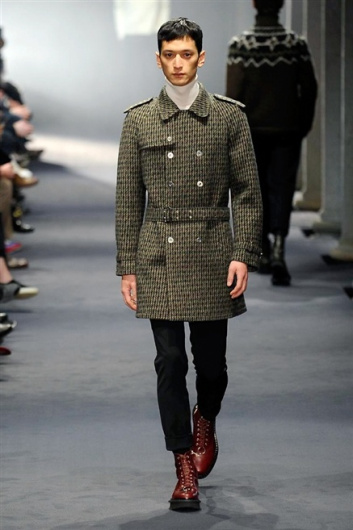 Fotoservizio/FW 2015-2016/MEN/NEIL BARRETT/DP1/9