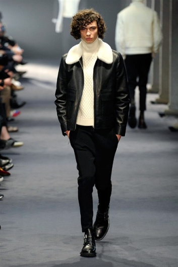 Fotoservizio/FW 2015-2016/MEN/NEIL BARRETT/DP1/15