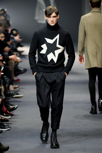 Fotoservizio/FW 2015-2016/MEN/NEIL BARRETT/DP1/28