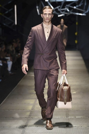 Fotoservizio/FW 2015-2016/MEN/VERSACE/DP1/0