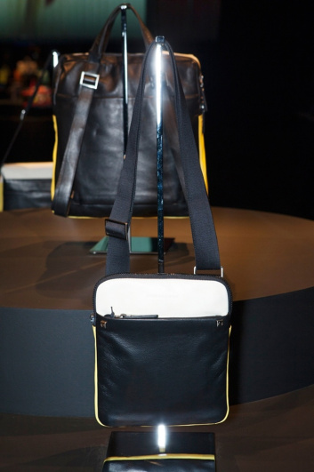 Fotoservizio/FW 2015-2016/MEN/PIQUADRO/DP2/12