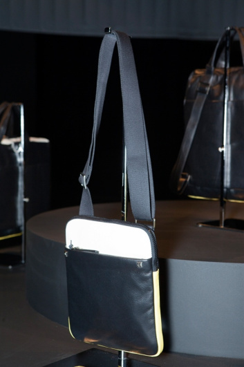 Fotoservizio/FW 2015-2016/MEN/PIQUADRO/DP2/13