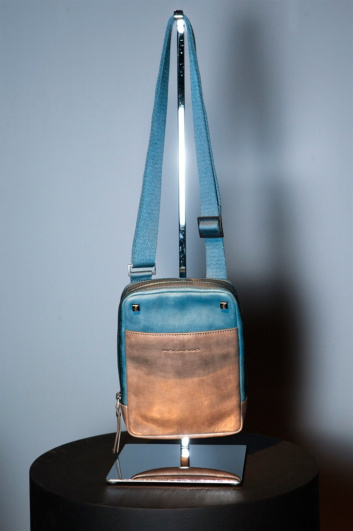 Fotoservizio/FW 2015-2016/MEN/PIQUADRO/DP2/21