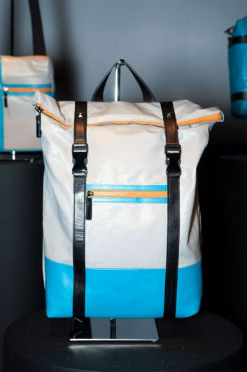 Fotoservizio/FW 2015-2016/MEN/PIQUADRO/DP2/28