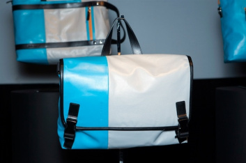 Fotoservizio/FW 2015-2016/MEN/PIQUADRO/DP2/29