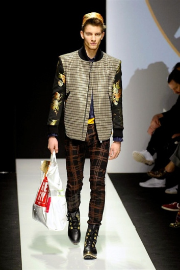 Fotoservizio/FW 2015-2016/MEN/VIVIENNE WESTWOOD/DP1/35