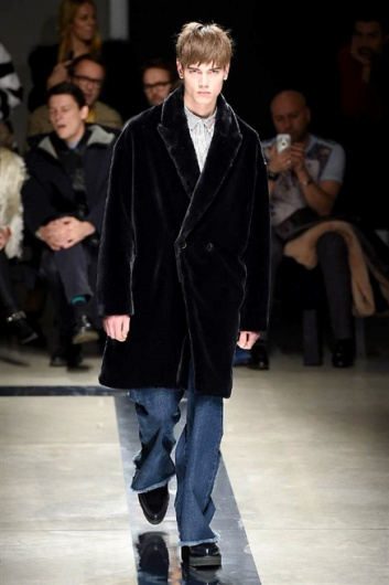 Fotoservizio/FW 2015-2016/MEN/MSGM/DP1/0