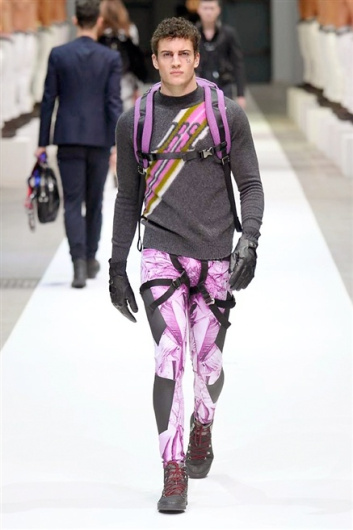 Fotoservizio/FW 2015-2016/MEN/DIRK BIKKEMBERGS/DP1/15