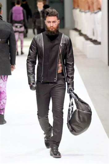 Fotoservizio/FW 2015-2016/MEN/DIRK BIKKEMBERGS/DP1/17