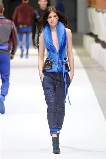 Fotoservizio/FW 2015-2016/MEN/DIRK BIKKEMBERGS/DP1/30