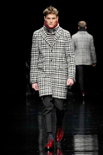 Fotoservizio/FW 2015-2016/MEN/ERMANNO SCERVINO/DP1/4