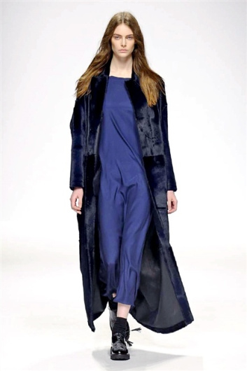 Fotoservizio/FW 2015-2016/WOMEN/SIMONETTA RAVIZZA/DP1/0