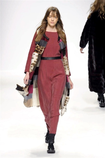 Fotoservizio/FW 2015-2016/WOMEN/SIMONETTA RAVIZZA/DP1/28