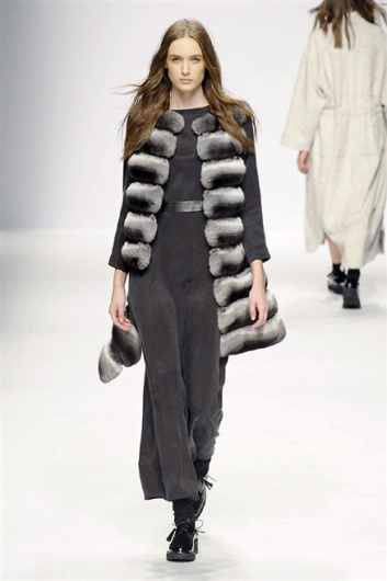 Fotoservizio/FW 2015-2016/WOMEN/SIMONETTA RAVIZZA/DP1/33
