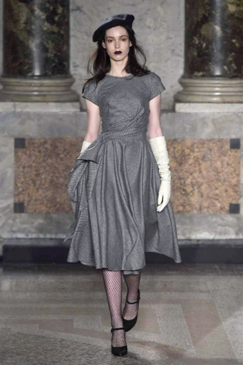 Fotoservizio/FW 2015-2016/WOMEN/LUISA BECCARIA/DP1/0