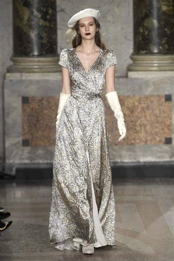 Fotoservizio/FW 2015-2016/WOMEN/LUISA BECCARIA/DP1/13